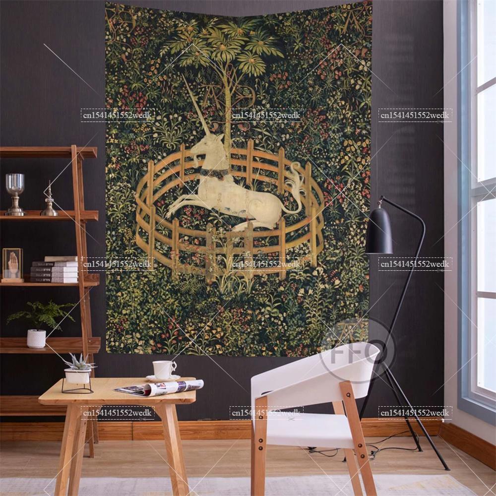 O unicórnio na tapeçaria de pa - Home Office Yoga Room avaliação e preço