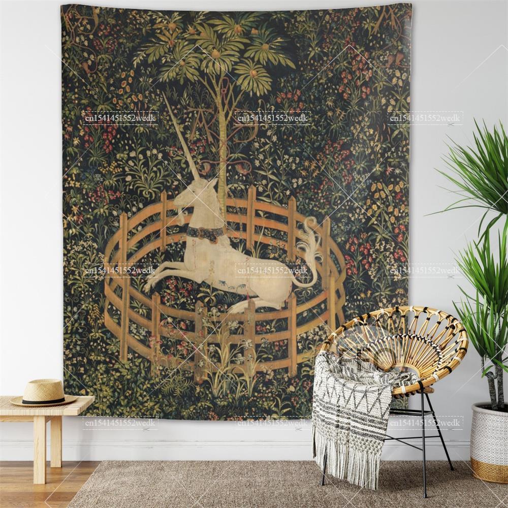 O unicórnio na tapeçaria de pa - Home Office Yoga Room avaliação e preço